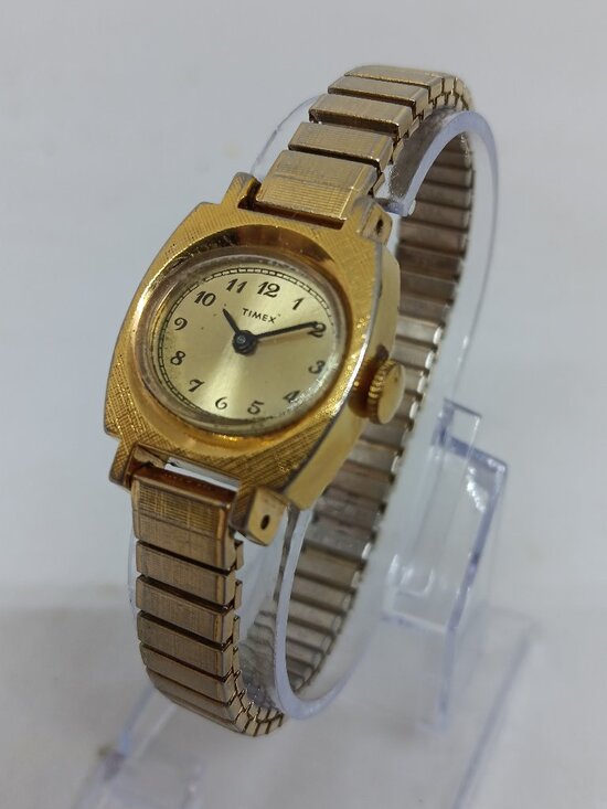 VINTAGE 1974 Timex Model 23 Women\'s 22mm Gold Tone Manual Wind Watch main image 9